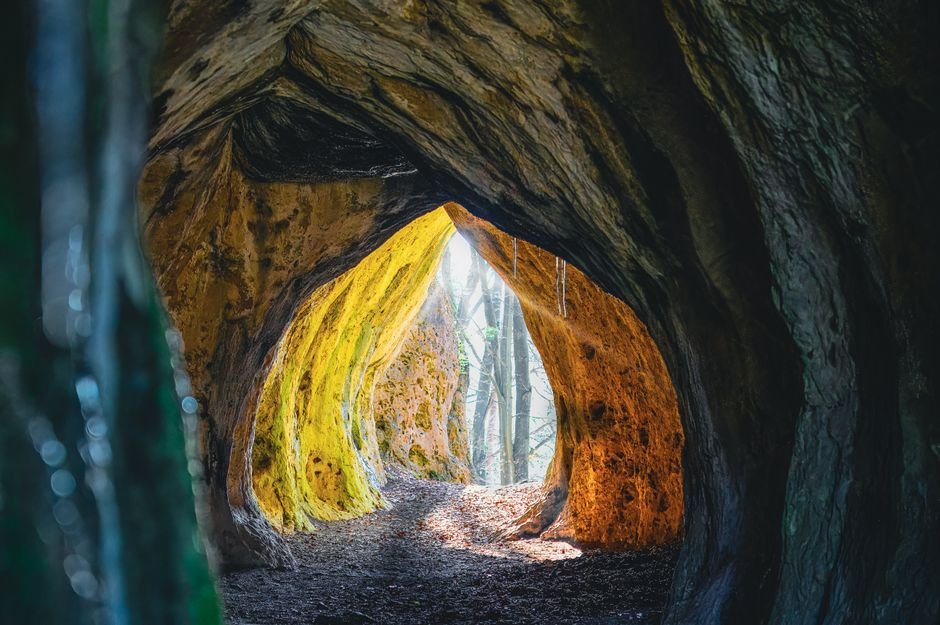 Sonhar com caverna é bom ou ruim?
