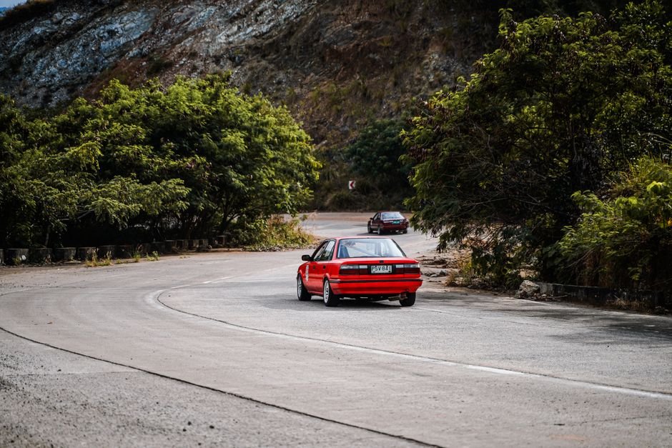 Sonhar com carro vermelho