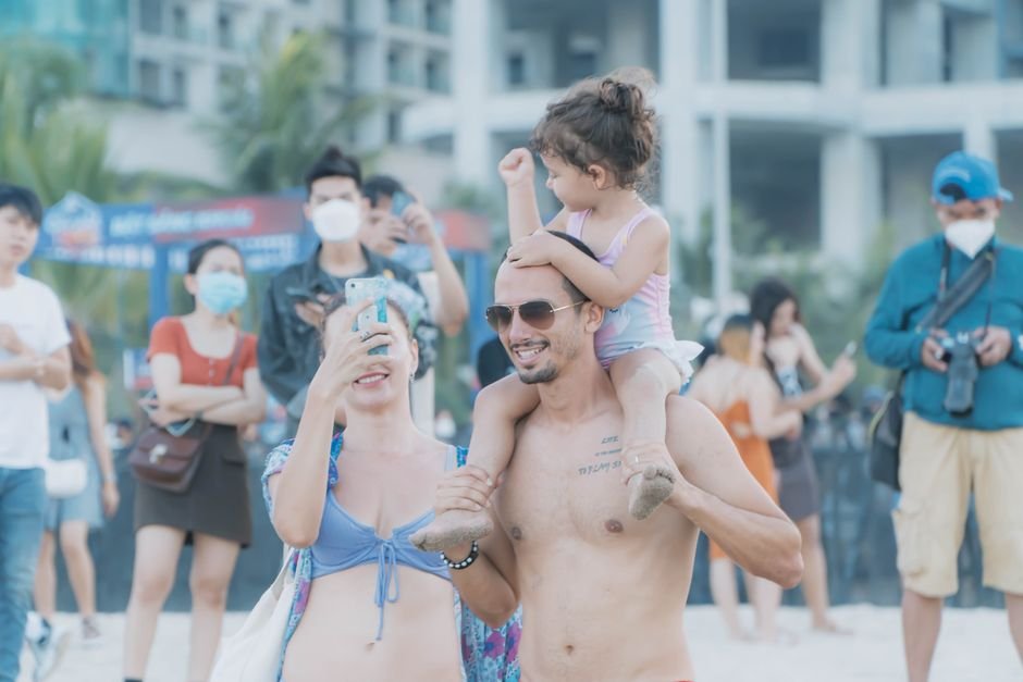 Sonhar com filho perdido na praia