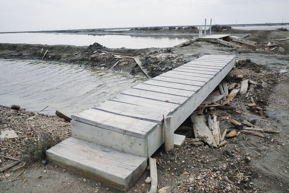Sonhar com ponte quebrada ou com buracos