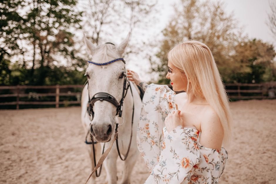 Sonhar montando um cavalo branco